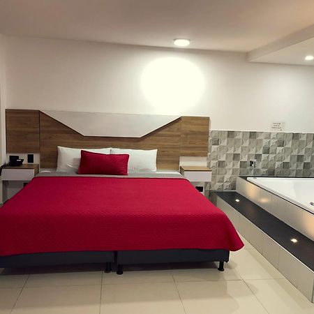 Hotel Ofix Medellín Exteriér fotografie