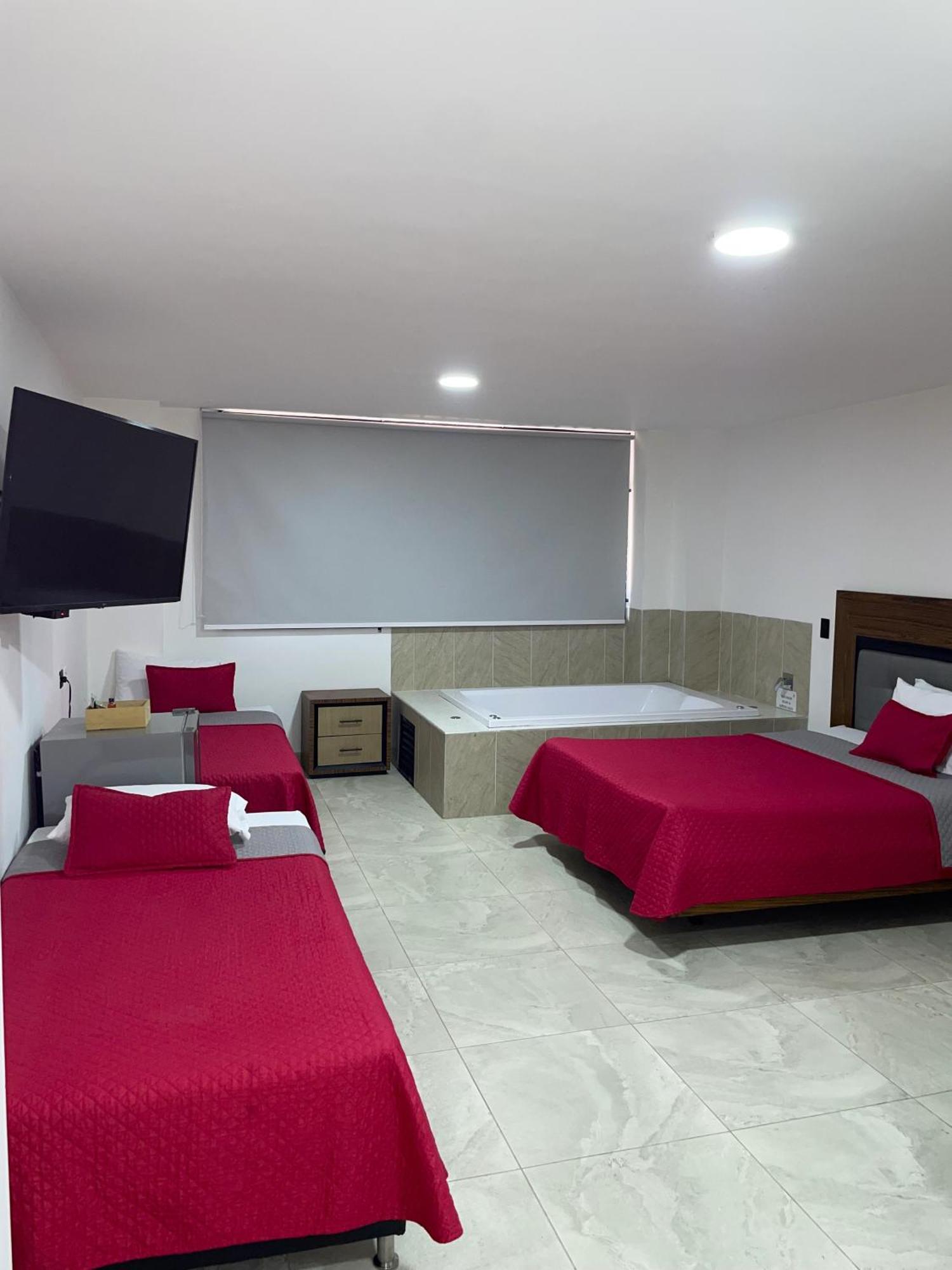 Hotel Ofix Medellín Exteriér fotografie