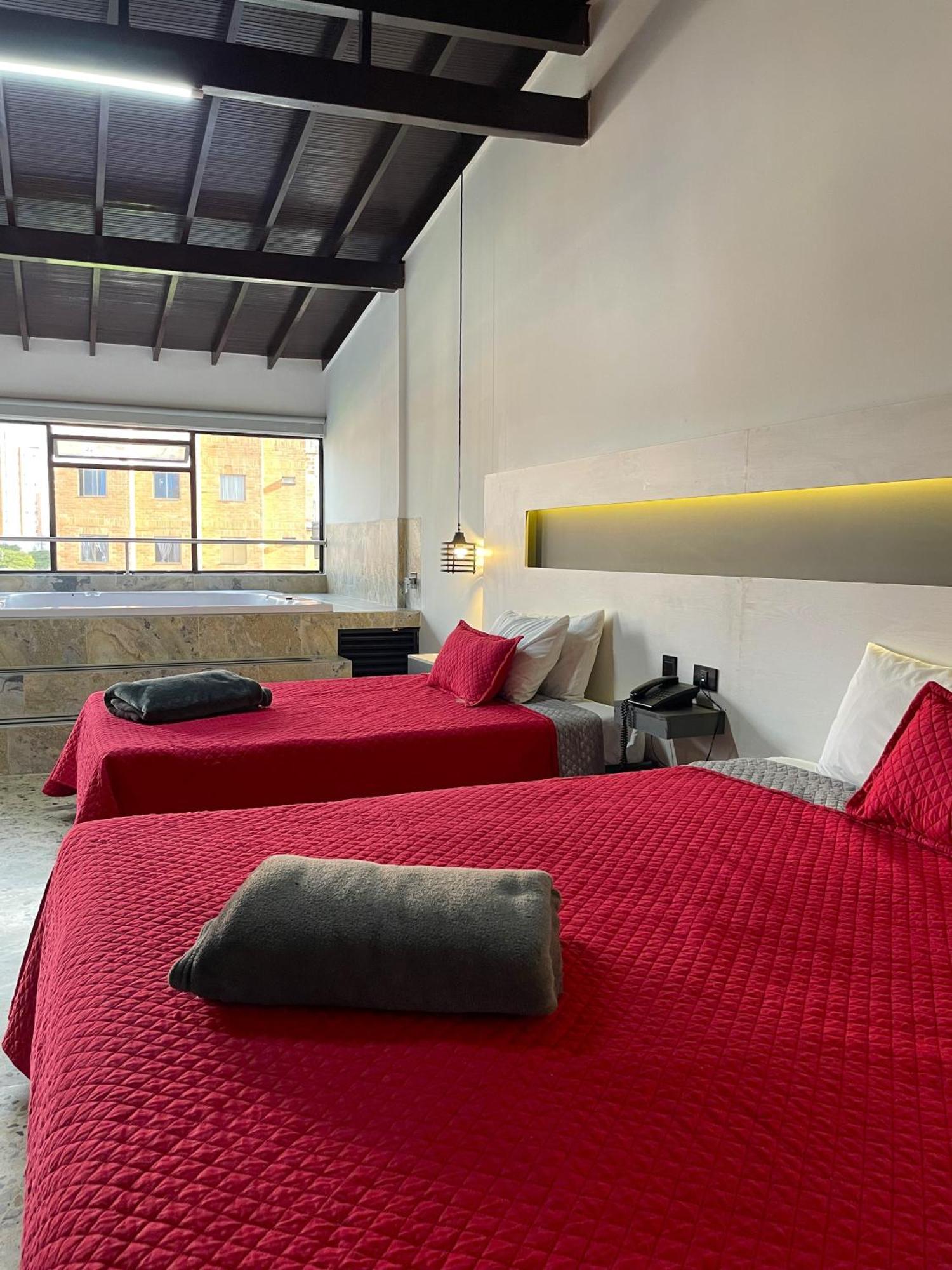 Hotel Ofix Medellín Exteriér fotografie