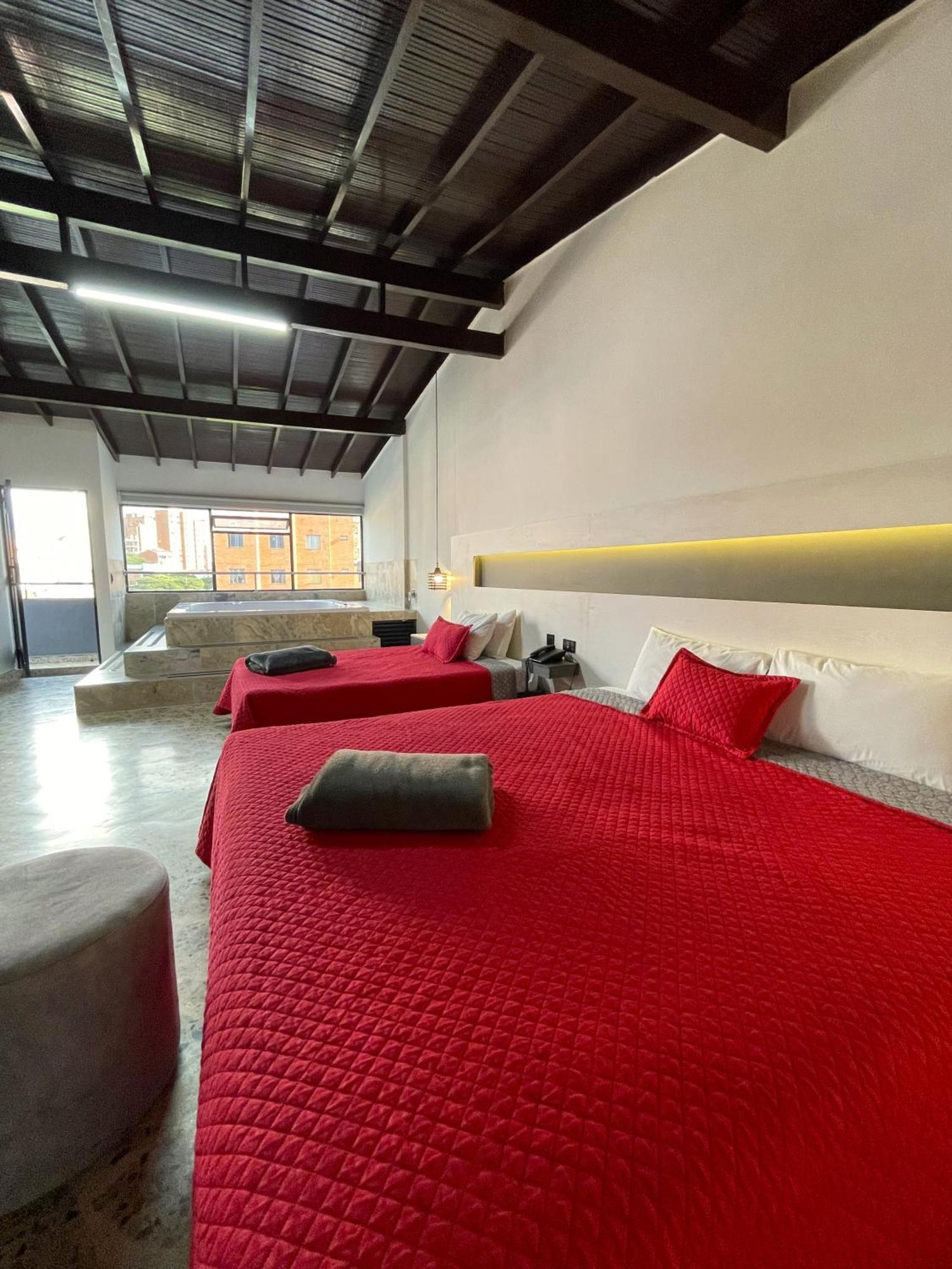 Hotel Ofix Medellín Exteriér fotografie