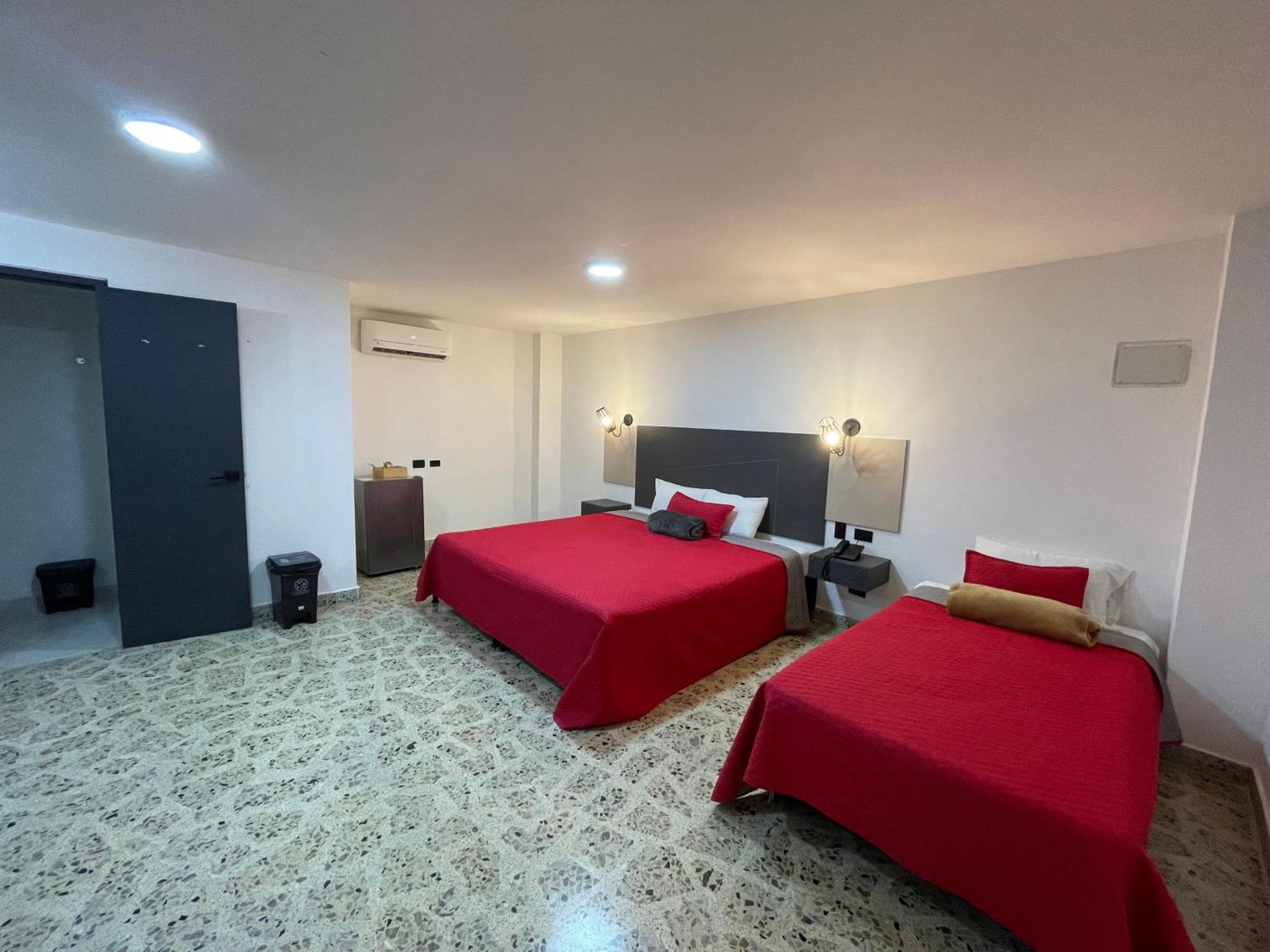 Hotel Ofix Medellín Exteriér fotografie